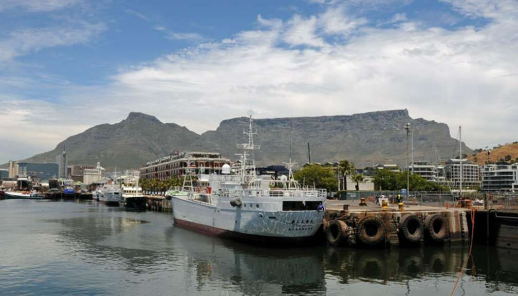 Waterfront & Tafelberg – ©Heike Engelhart Waterfront & Tafelberg