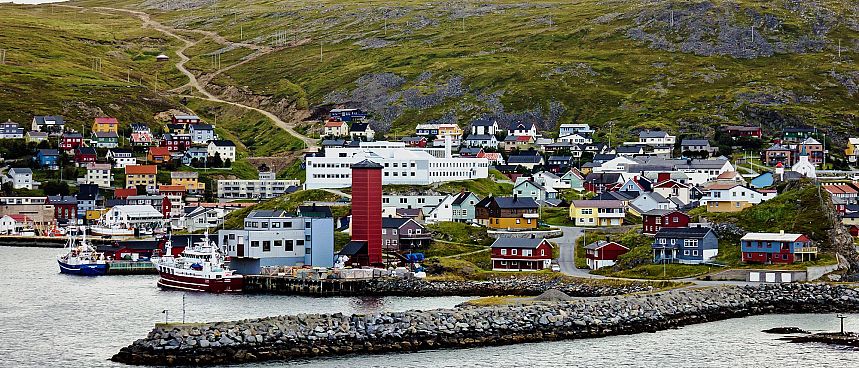 Honningsvåg Kleine Stadt mit großem Hafen