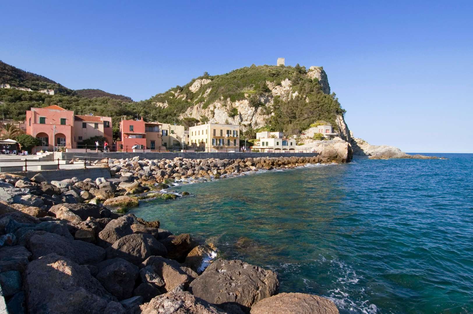 Varigotti, Riviera di Ponente