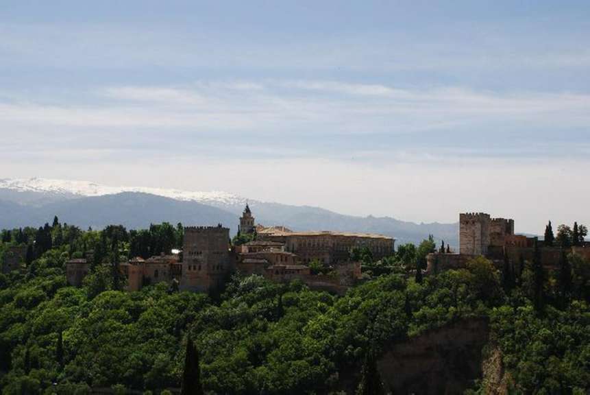 Blick auf die Alhambar in Granada