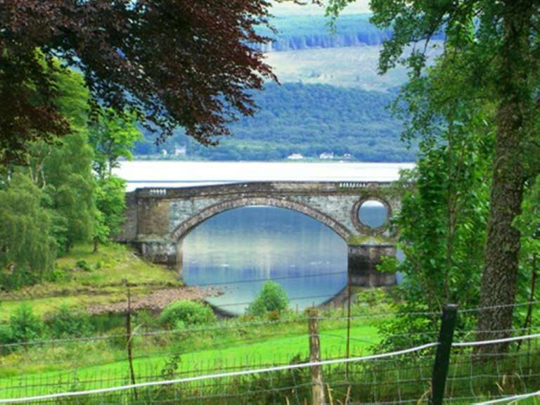 Die Brücke nach Inverary