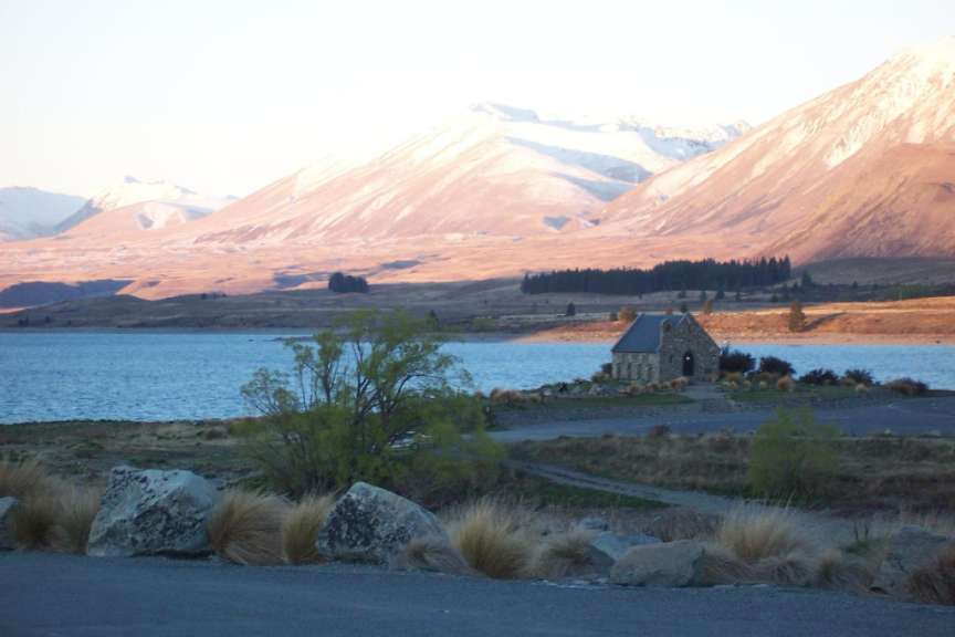 Lake Tekapo im Abendlicht