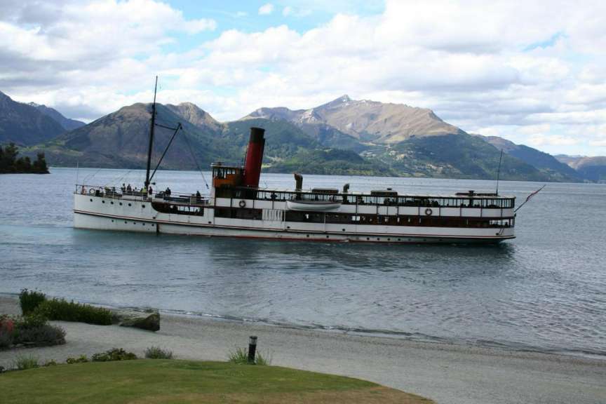 TTS Earnslaw