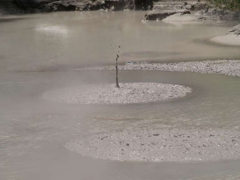 Wai-O-Tapu Thermal Wonderland - Kochende Schlammtümpel