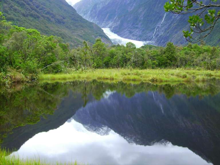 Blue Pool/Franz Josel Glacier