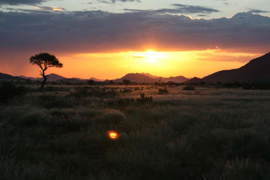 Sun-Downer am Fish River Canyon