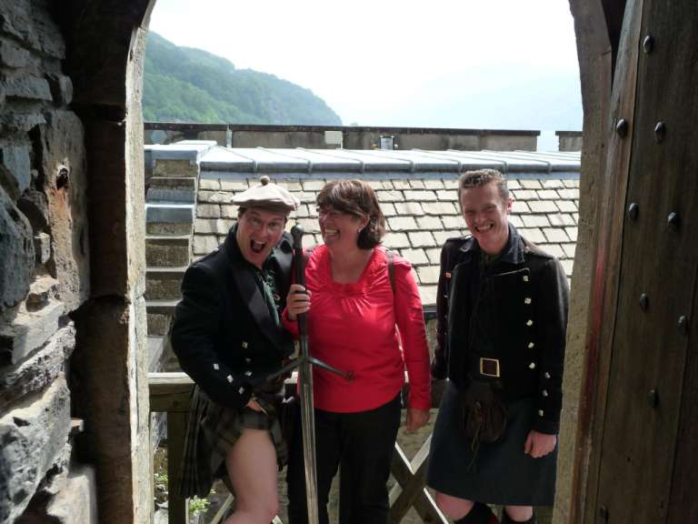 Und was trägt der Schotte unter dem Kilt? Wir konnten es auc