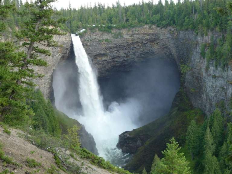Hemlock Falls im Wells Gray Provincial Park