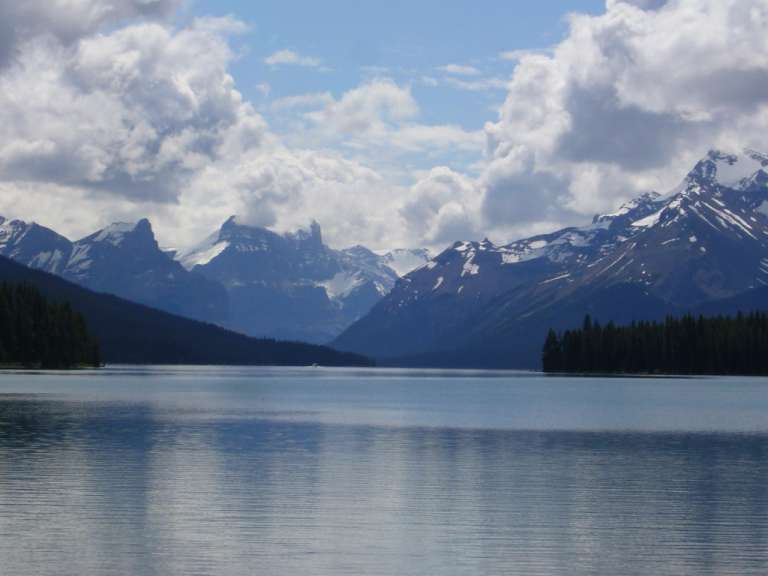 Maligne Lake