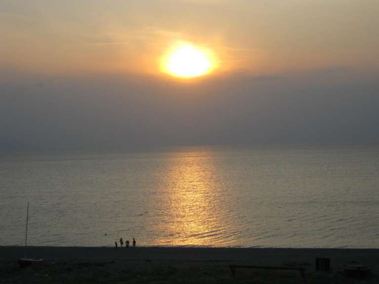 Blick auf das Meer von unserem Zimmer in Milazzo