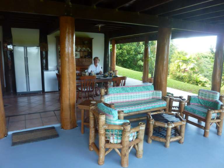 Außenküche im Daintree Manor