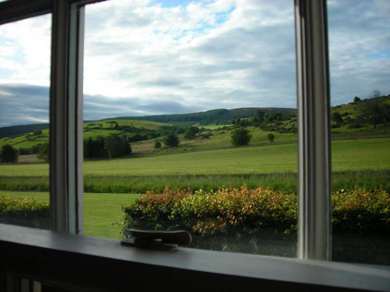 Lynturk Home Farm 