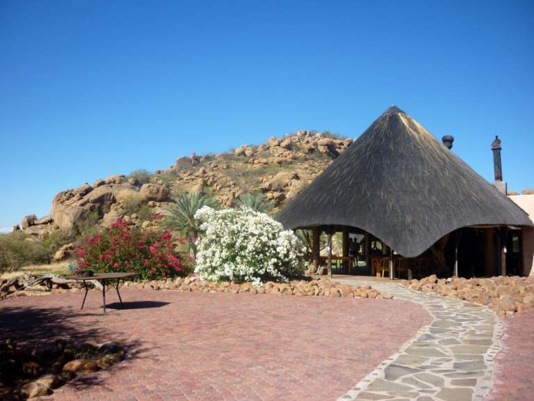Hauptgebäude Ai Aiba Lodge