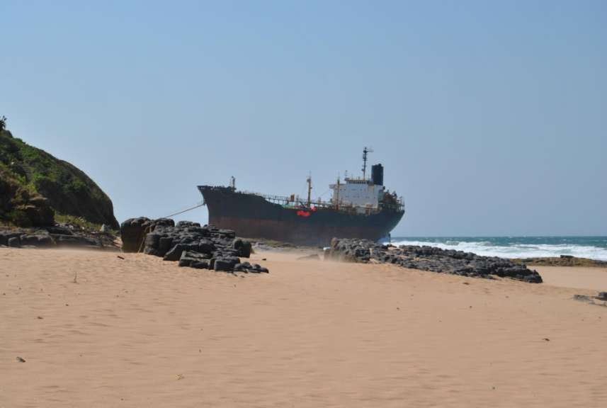 Strand von Salt Rock - Seelenverkäufers letzte Reise