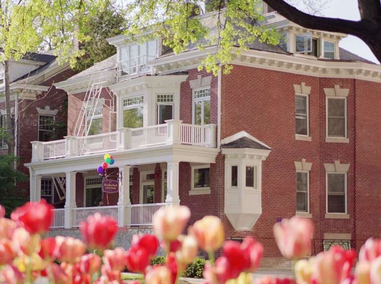 Historische Nachbarschaft: B&B in Woodley Park