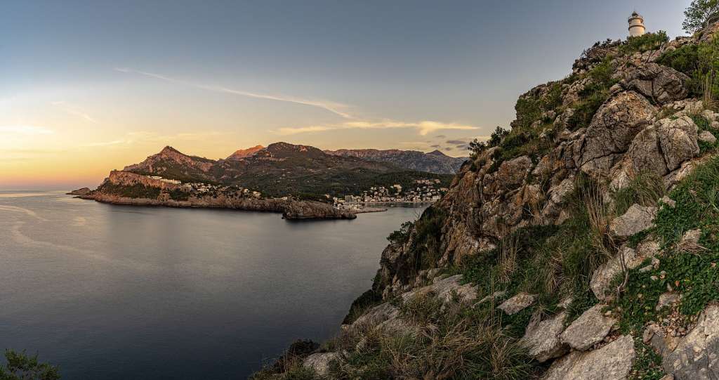 Schroffe Küsten, einsame Berge: Das andere Mallorca