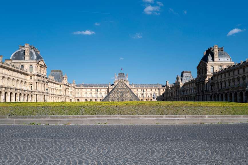Louvre