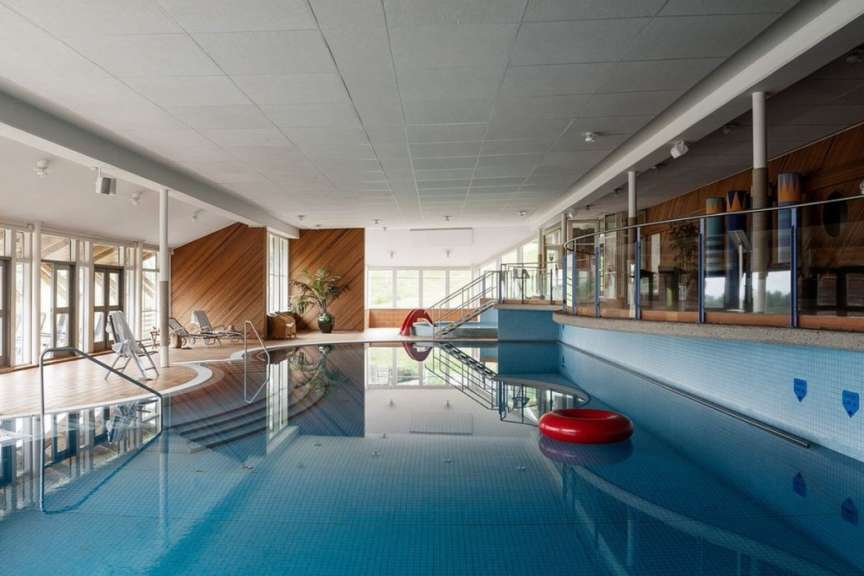 Hallenbad