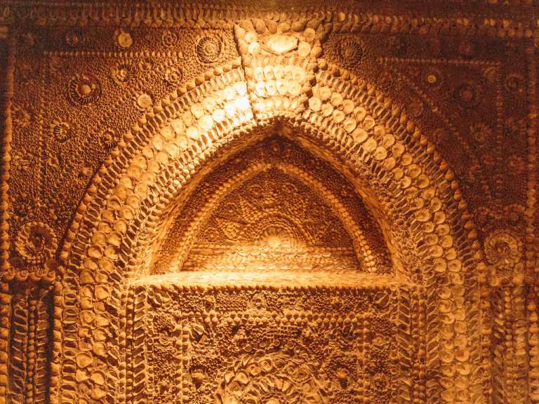 Mystische Muschelkunst: Shell Grotto