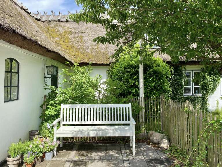 Bank im Außenbereich