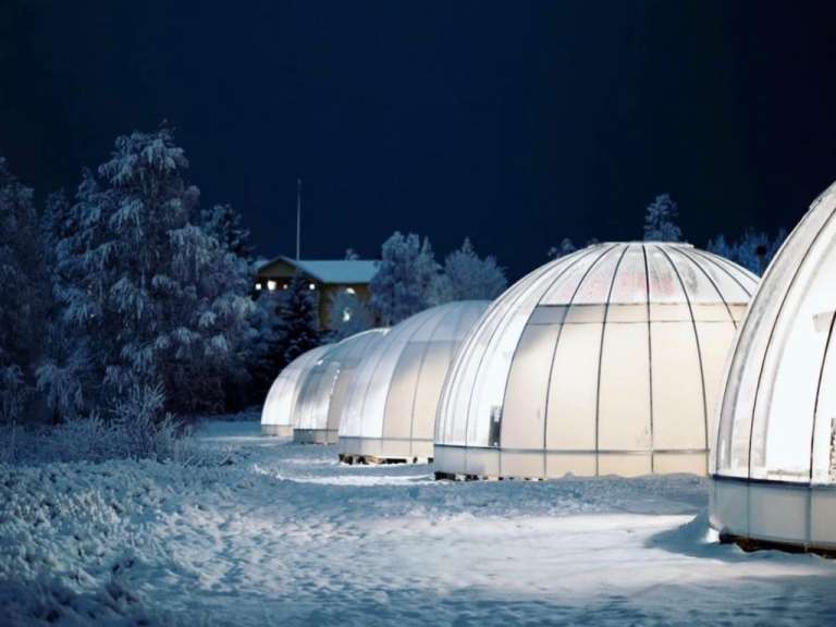 Einzigartig: Iglu-Hütten bei Mörön