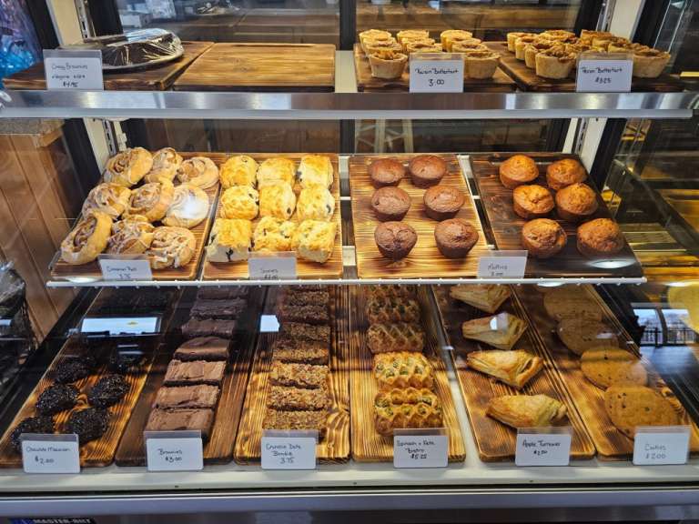 Clucking Hen Cafe & Bakery