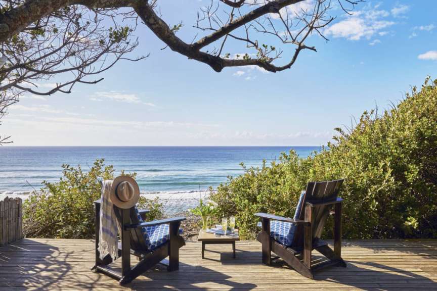 Terrasse mit Blick auf den indischen Ozean