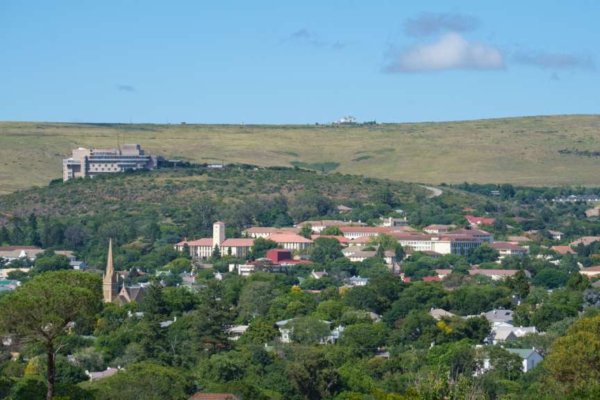 Settler Country: Blick auf Makhanda