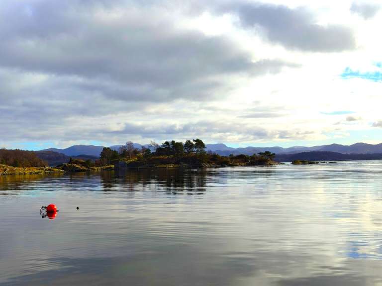 Finnøy im Romsdalsfjord