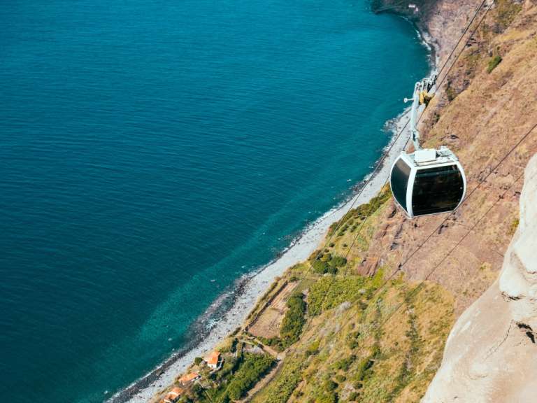 Seilbahn zur Faja dos Padres