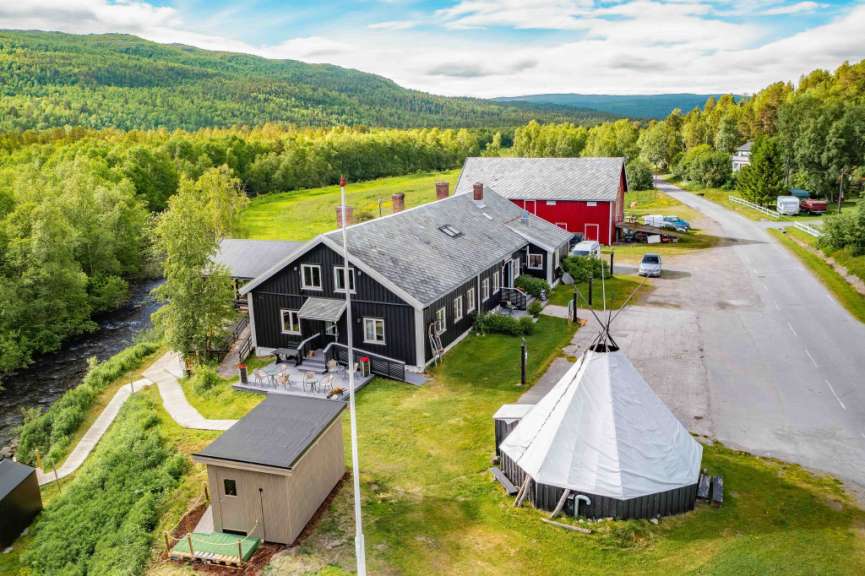 Naturnahes Erlebnis: Lodge bei Alta