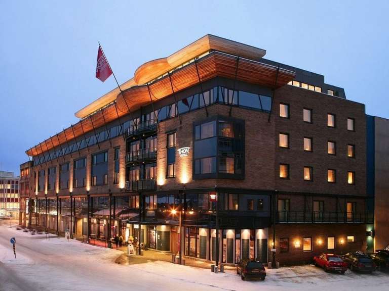 Zentral gelegen: Hotel in Harstad