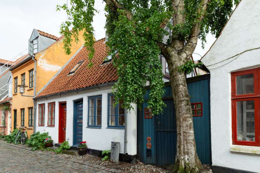 Geschichtsträchtige Umgebung: Häuschen in Aarhus – ©Barbara Harbecke
