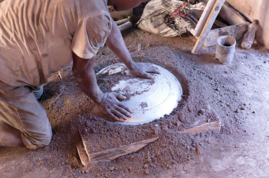 Traditionelles Handwerk: Aluminiumgießerei