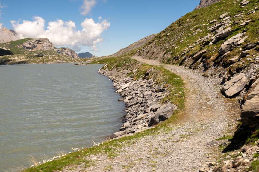 Wanderweg am Daubensee
