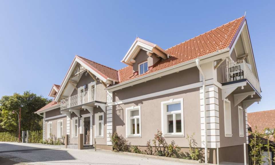 Historisches Herrenhaus: Villa in Trautmannsdorf