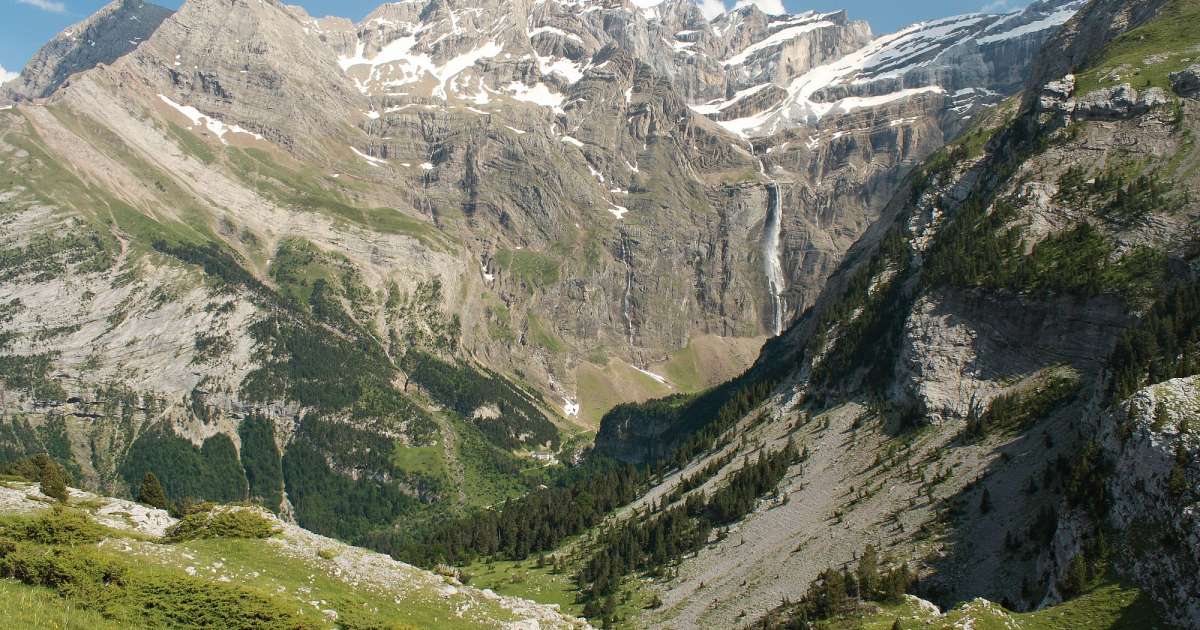 Französische Pyrenäen: wildes Hochgebirge zwischen Frankreich und Spanien Französische Pyrenäen: wildes Hochgebirge zwischen Frankreich und Spanien
