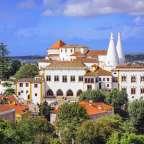 Weithin sichtbare Türme: Palácio Nacional de Sintra