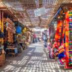 Farbenfrohe Vielfalt: Souks von Marrakesch