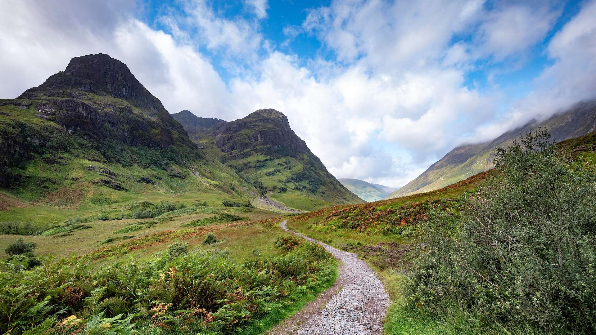Wanderweg im Glencoe-Tal in den schottischen Highlands