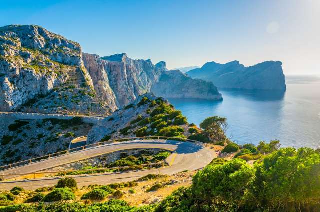 Schroffe Küsten, einsame Berge: Das andere Mallorca