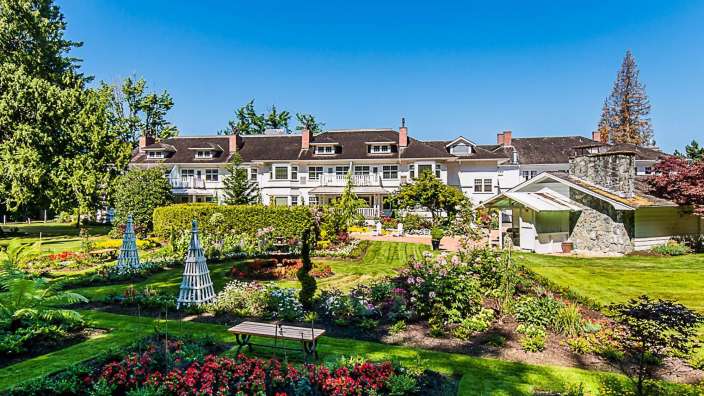 Ehemaliges Herrenhaus: Boutique-Hotel in Qualicum Beach