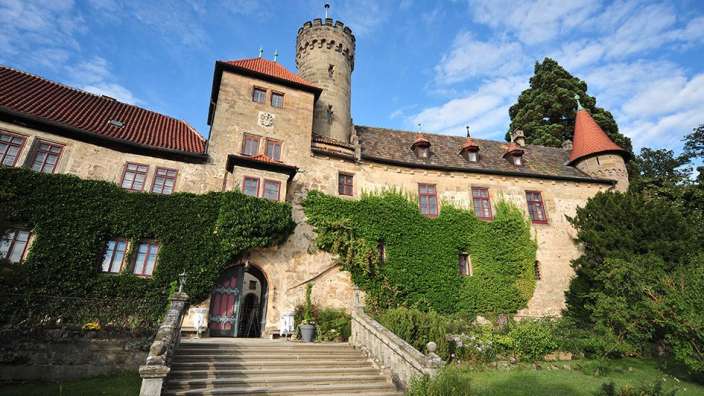Modernes Burgleben: Schlosshotel in Ahorn