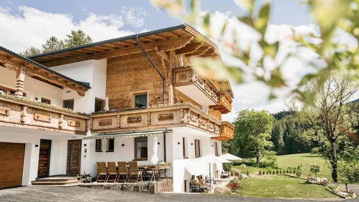 Am Ufer des Natterer Sees gelegen: Gästehaus bei Innsbruck
