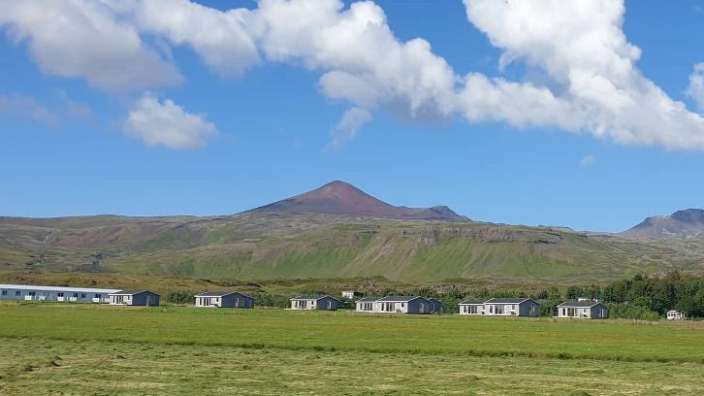 Auf einem Bauernhof: Ferienanlage auf Snæfellsnes