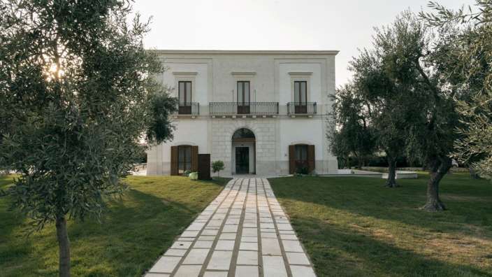 Aus dem 19. Jahrhundert: Villa bei Canossi di Puglia