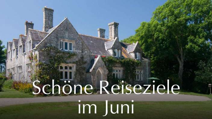 Ein großes Steingebäude mit der Aufschrift schöne reiseziele im juni