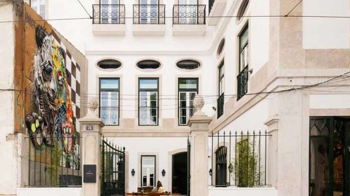 In der Altstadt: Pousada in Lissabon