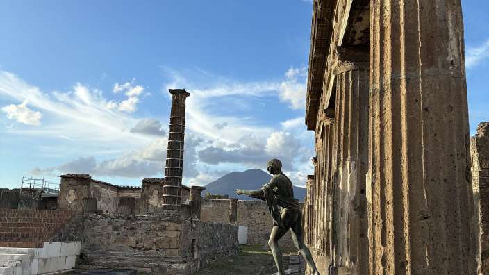 Pompeij Vesuv mit Apollo Pompeij Vesuv mit Apollo