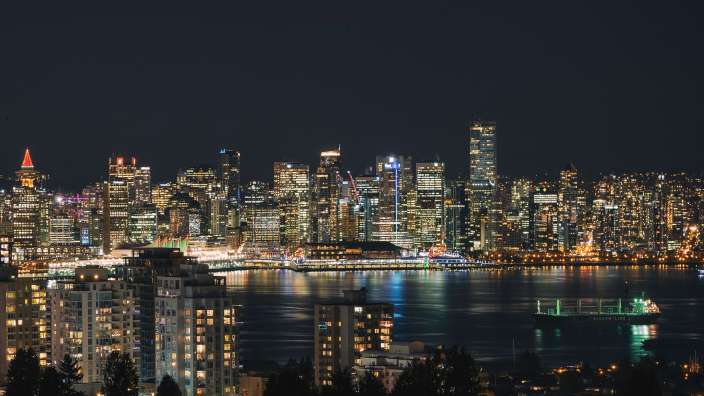 Blick von der Unterkunft bei Nacht